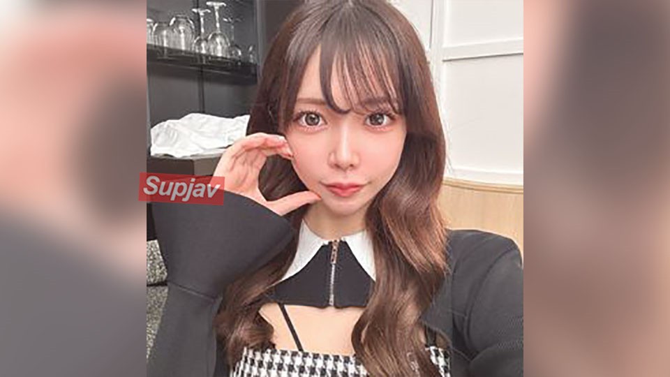 FC2PPV 4701981 [Blowjob And Swallowing Available♡]