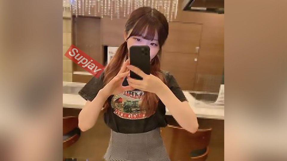 FC2PPV [ 102] Fair-Skinned 152cm uncensored