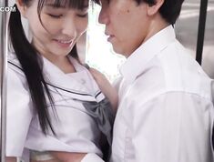 [Reducing Mosaic]HMN-711 On The Train To School My Classmate Mr. Perfume Secretly Lets Me Cum Inside Her.