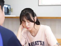 FTHTD-154 I Don’t Know What’s Normal Says This Troubled High School Student Who Awakens To Her Sexuality Through Sex With A Perverted Older Man
