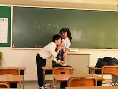 [Reducing Mosaic]FTHTD-154 I Don’t Know What’s Normal Says This Troubled High School Student Who Awakens To Her Sexuality Through Sex With A Perverted Older Man Who Teaches Her